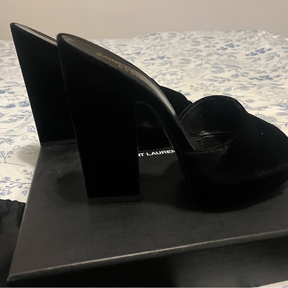 Saint Laurent Black Velvet Heels - Picture 4 of 5